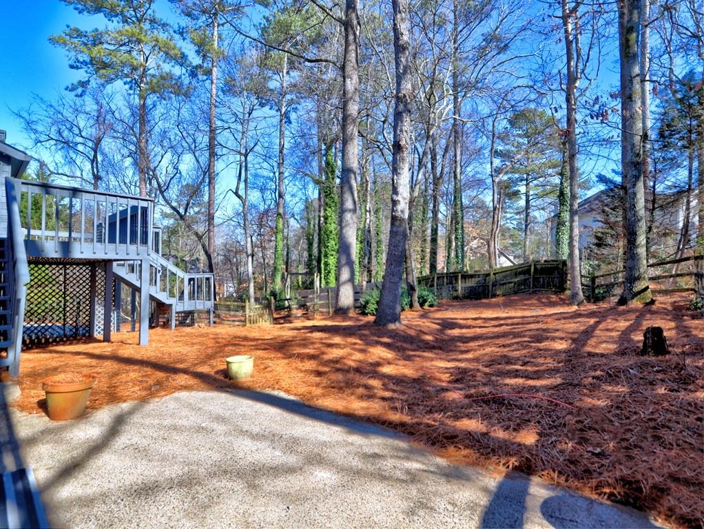 1584 Sandpoint Drive NE