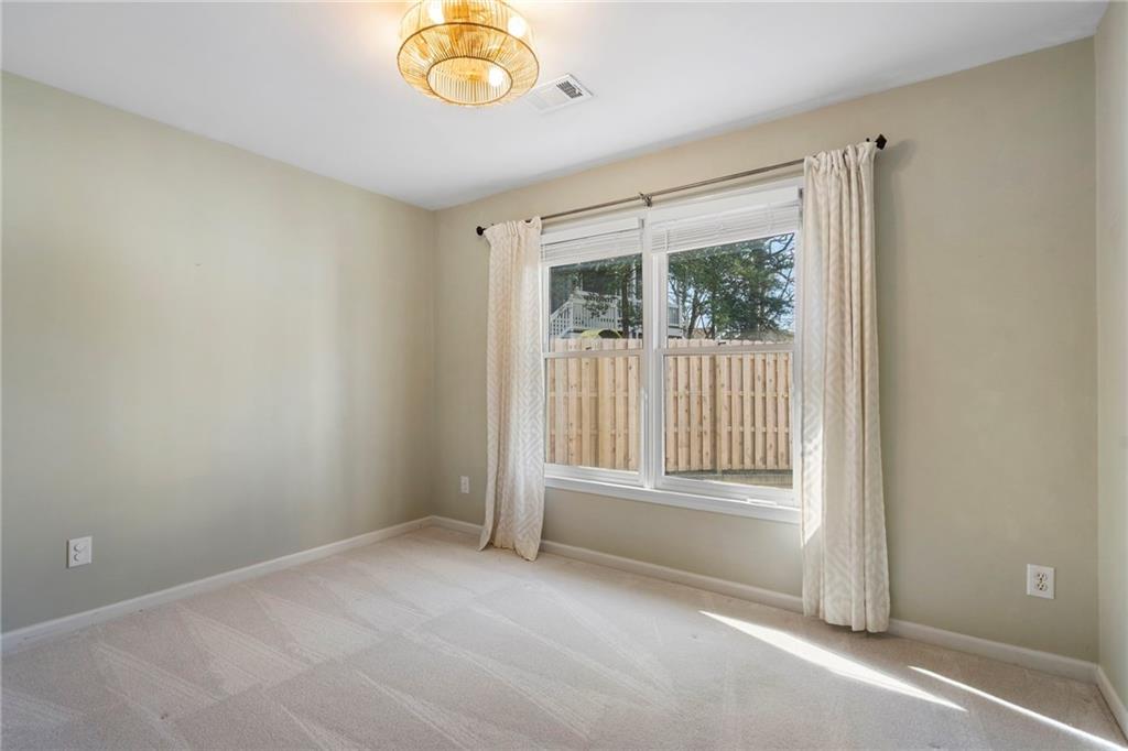 1155-B Davis Place NW