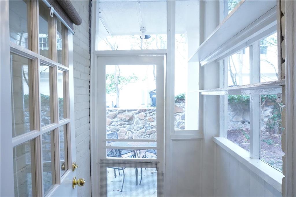 2544 Peachtree Road NW Unit 6