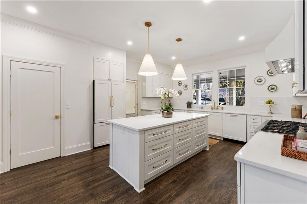 2914 Rockingham Drive