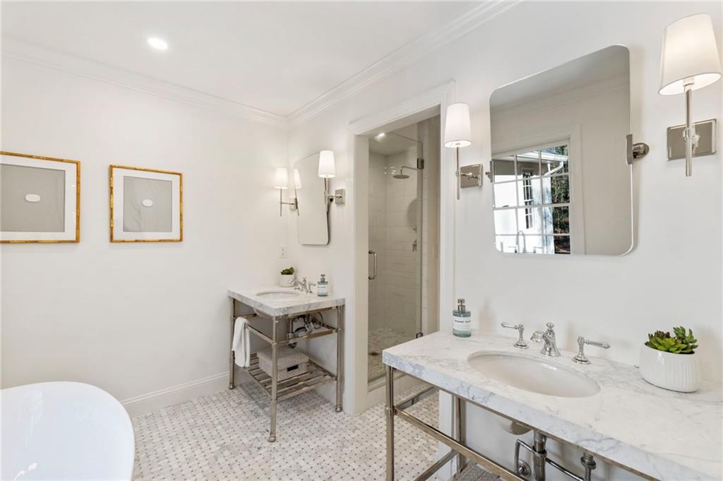 2914 Rockingham Drive