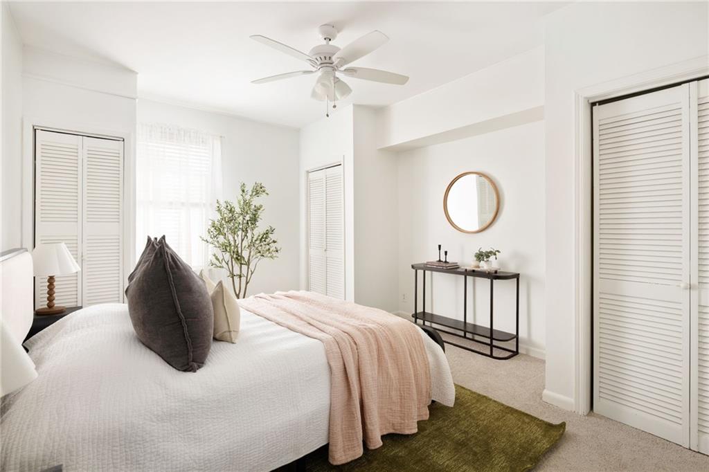 881 Woodland Avenue SE