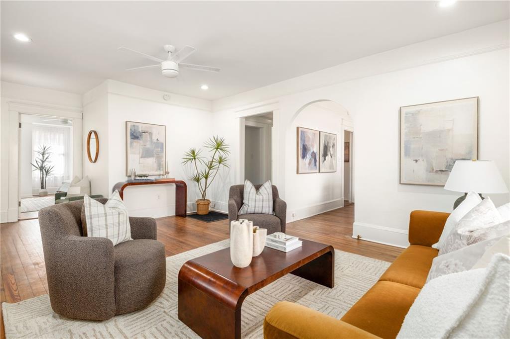 881 Woodland Avenue SE