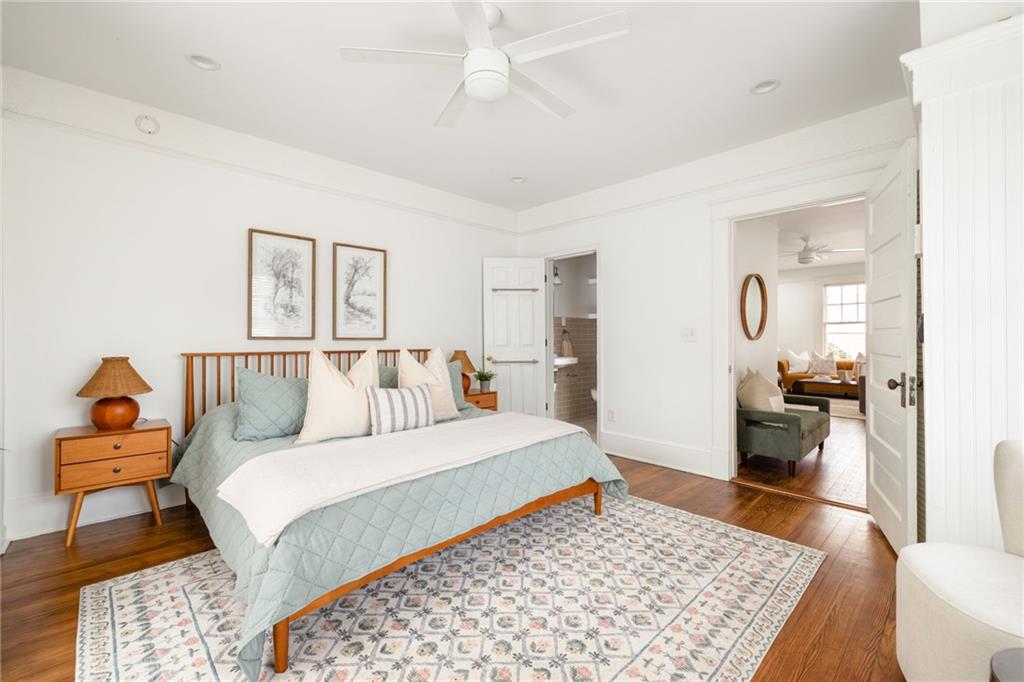 881 Woodland Avenue SE