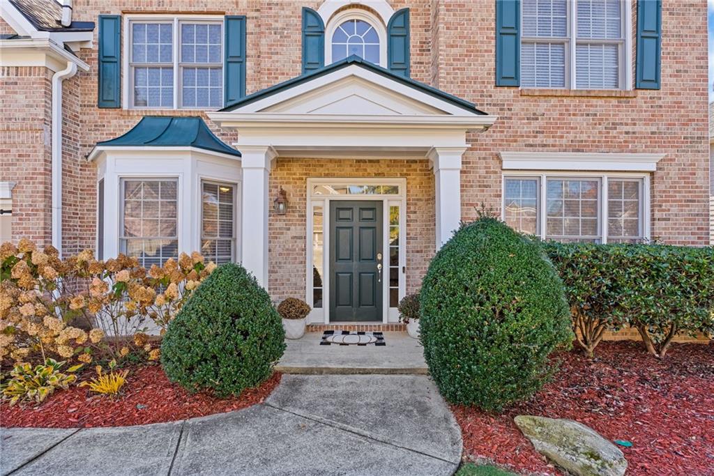 2613 Lakefield Court.