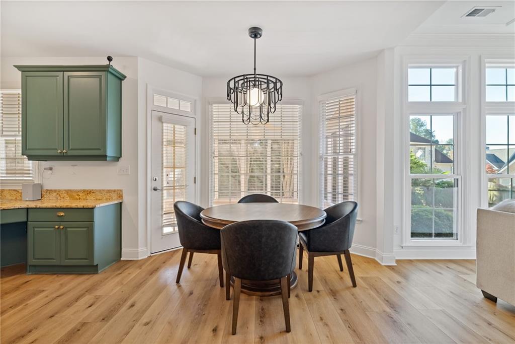 2613 Lakefield Court.