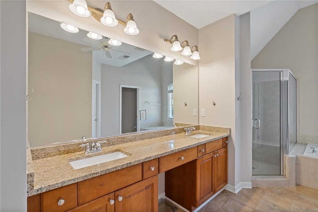 2613 Lakefield Court.