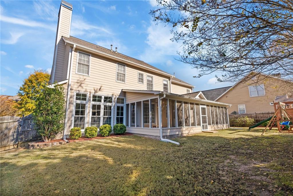 2613 Lakefield Court.