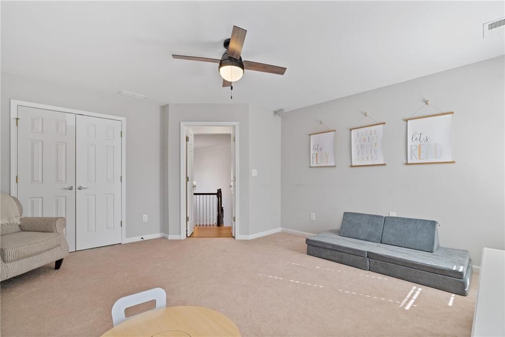 2613 Lakefield Court.