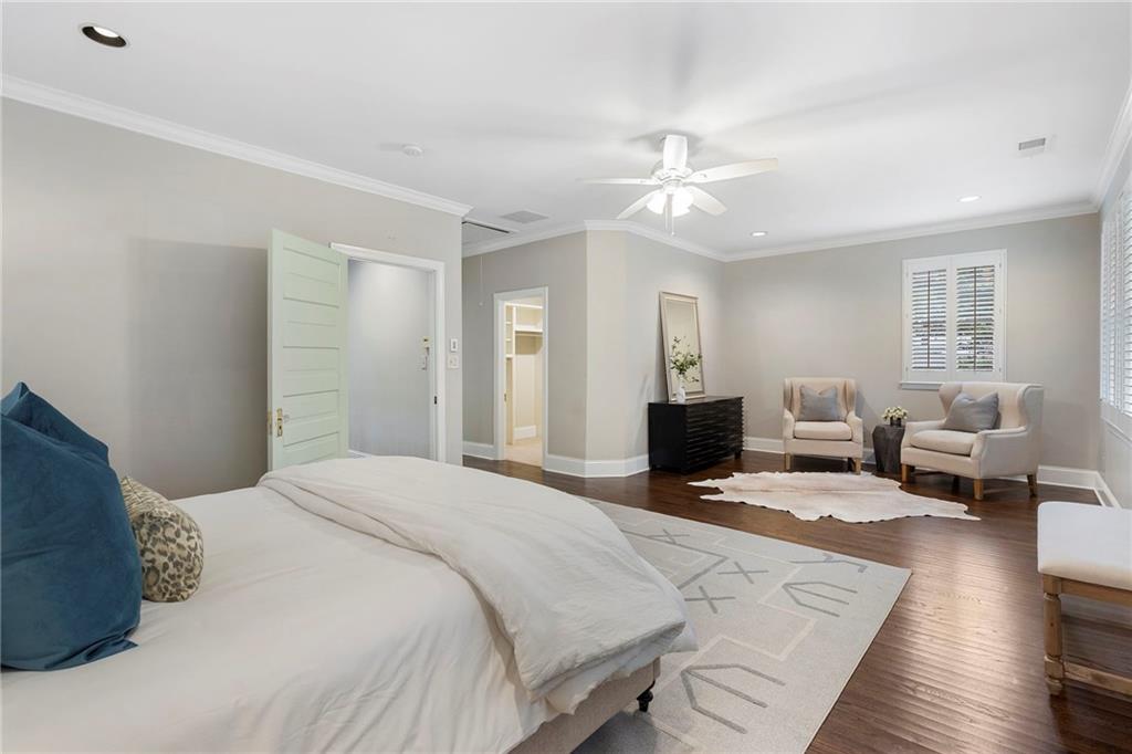 82 Lakeland Drive NW