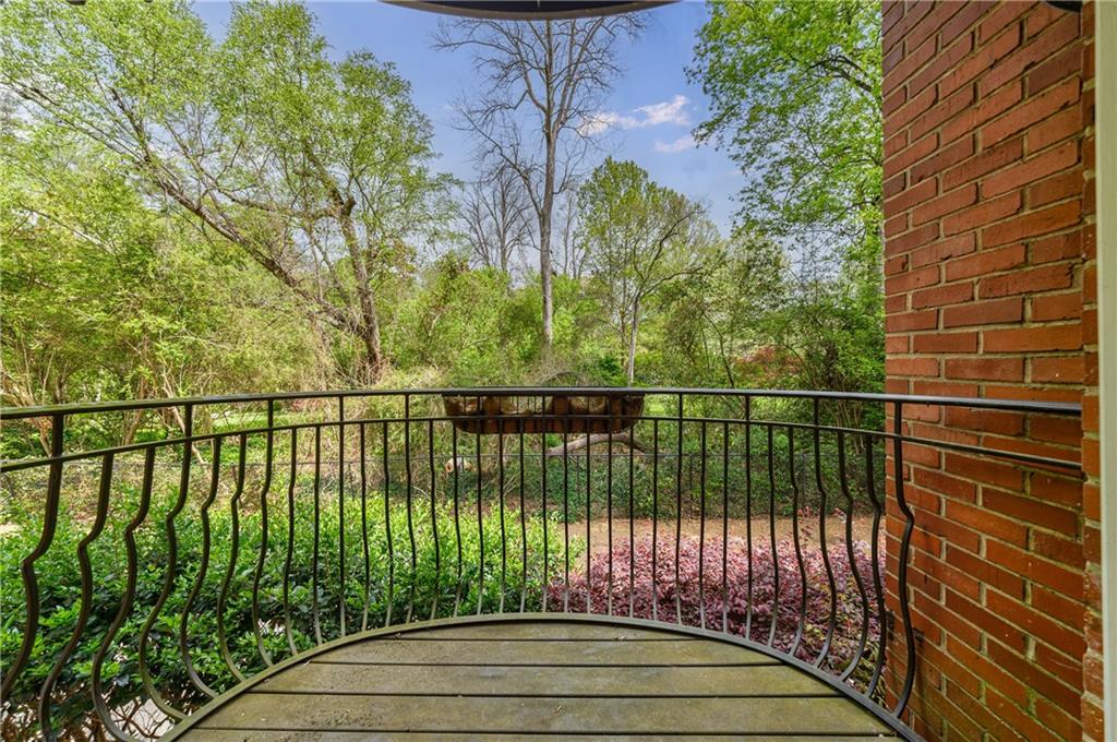 115 Peachtree Memorial Drive NW Unit C1