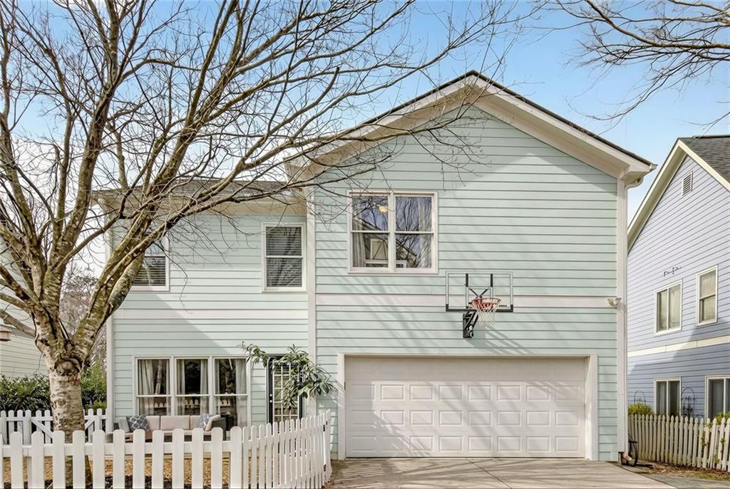 1533 Gilstrap Lane NW