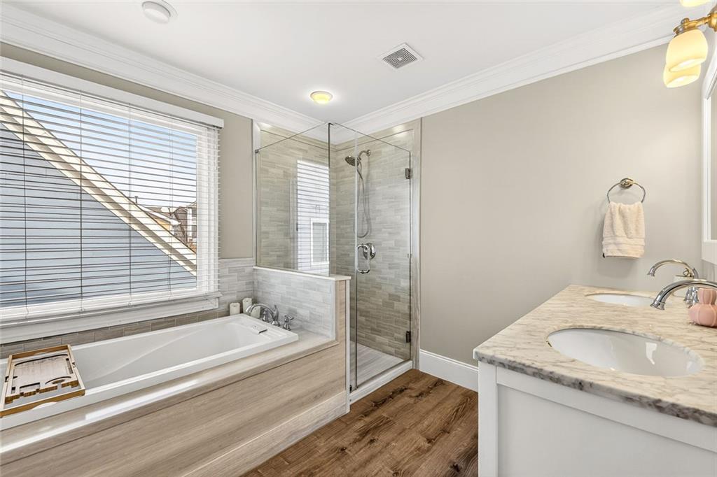 1533 Gilstrap Lane NW