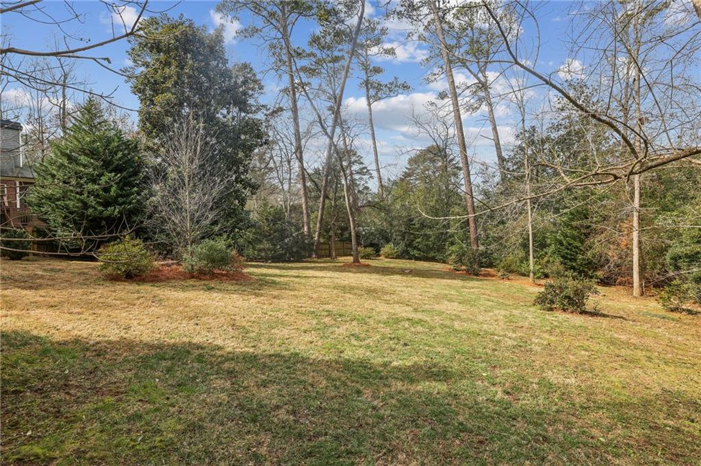 767 Moores Mill Road NW