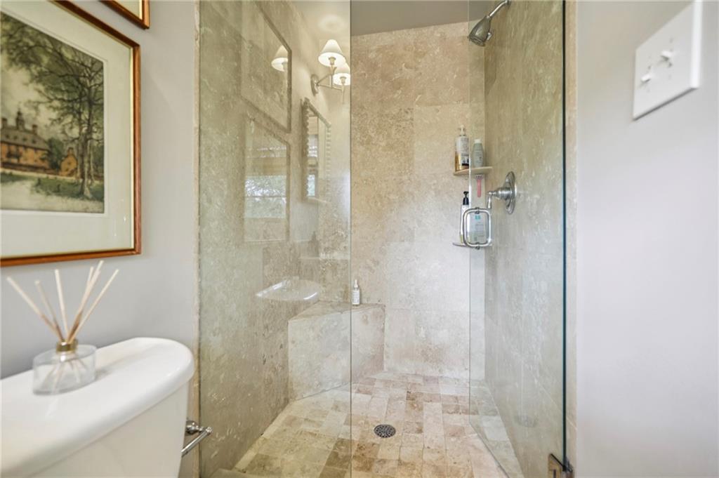 767 Moores Mill Road NW