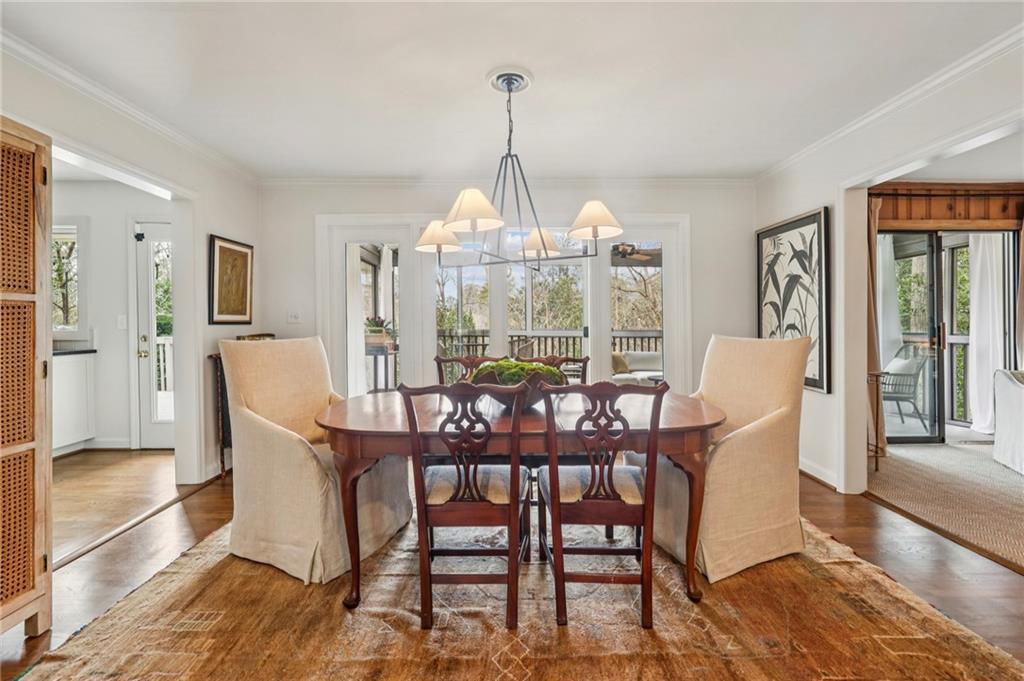 767 Moores Mill Road NW