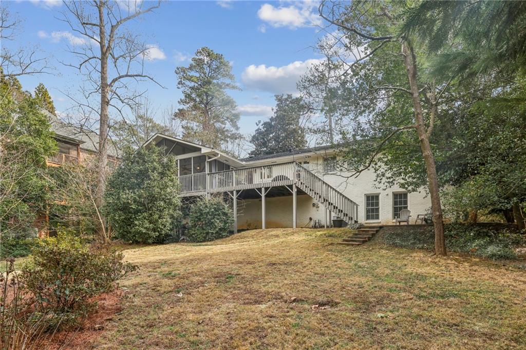 767 Moores Mill Road NW