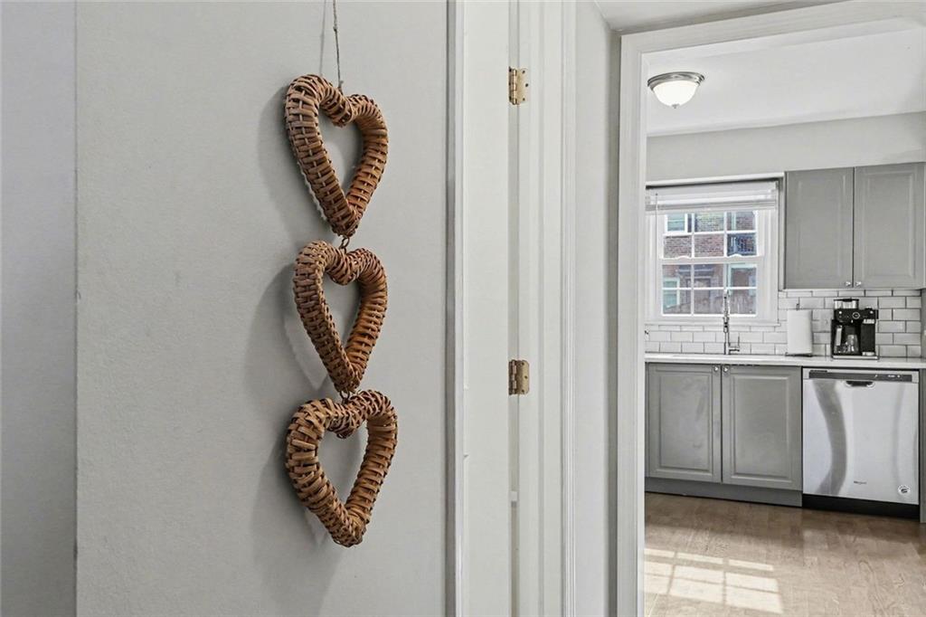 6520 Roswell Road Unit 104