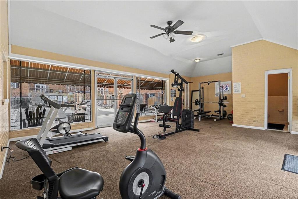 6520 Roswell Road Unit 104