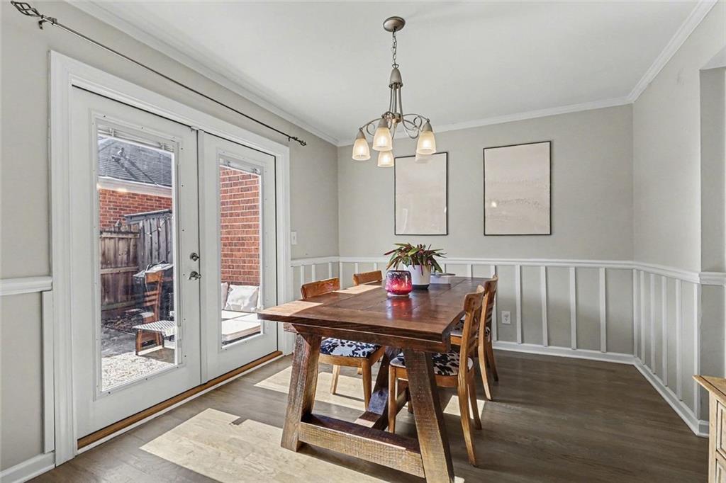 6520 Roswell Road Unit 104