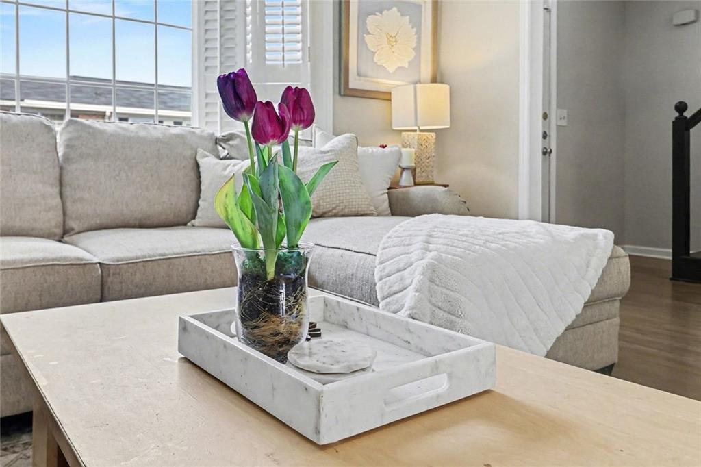 6520 Roswell Road Unit 104