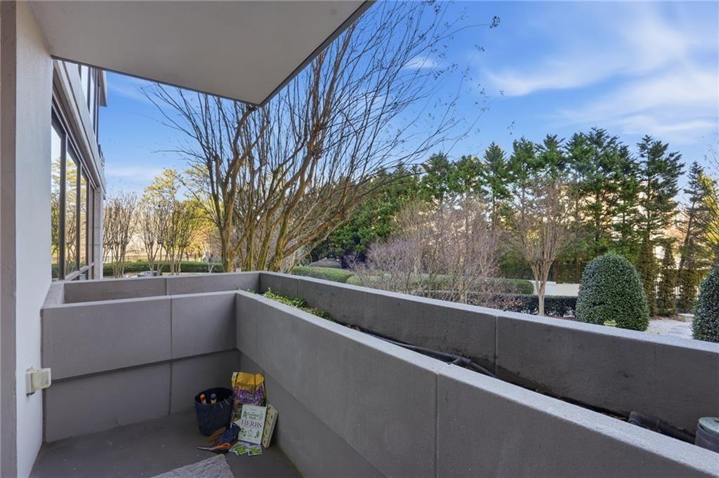 700 Park Regency Place NE Unit 501