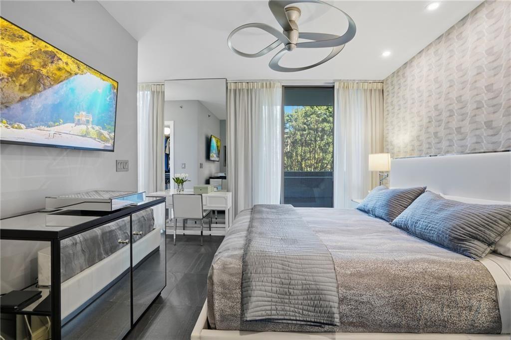 700 Park Regency Place NE Unit 501