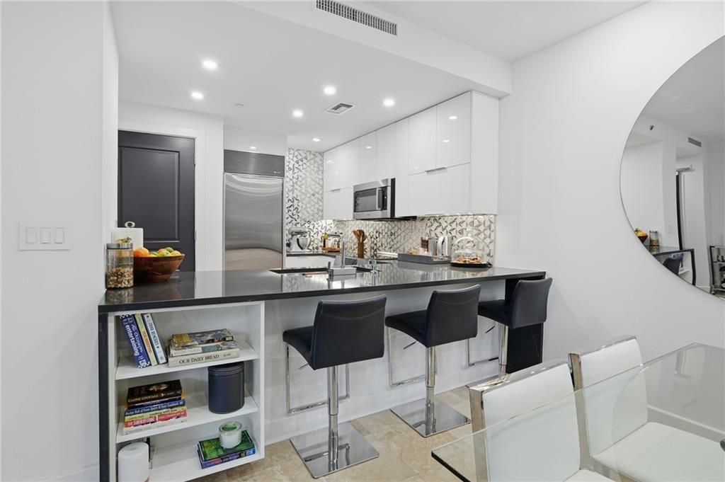 700 Park Regency Place NE Unit 501