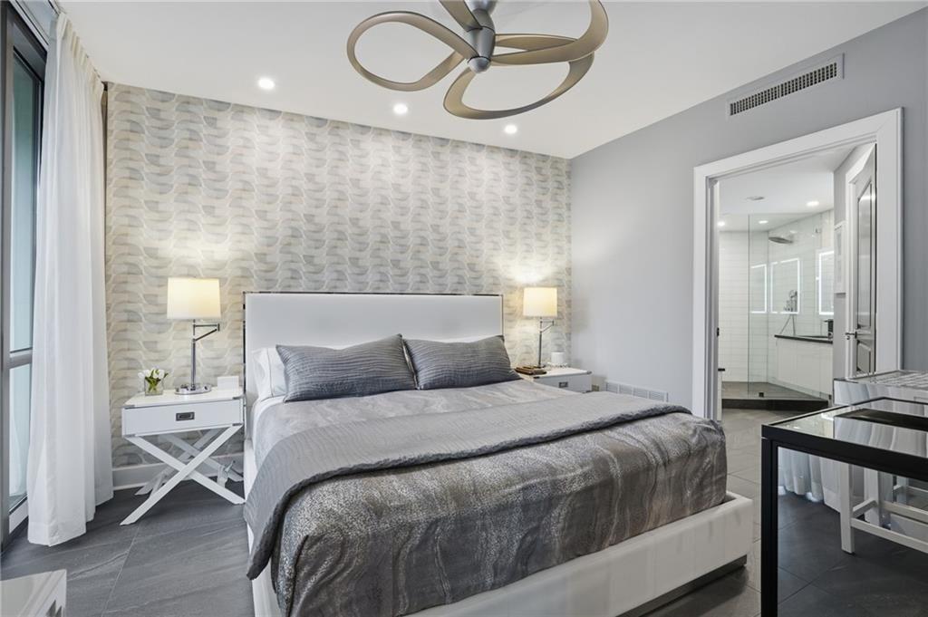 700 Park Regency Place NE Unit 501