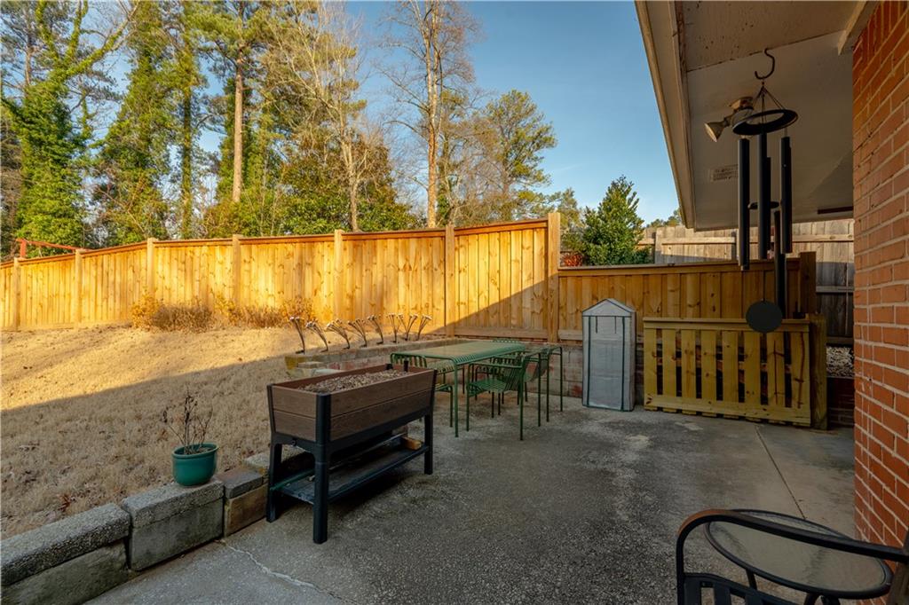 1972 Clearwater Drive SE