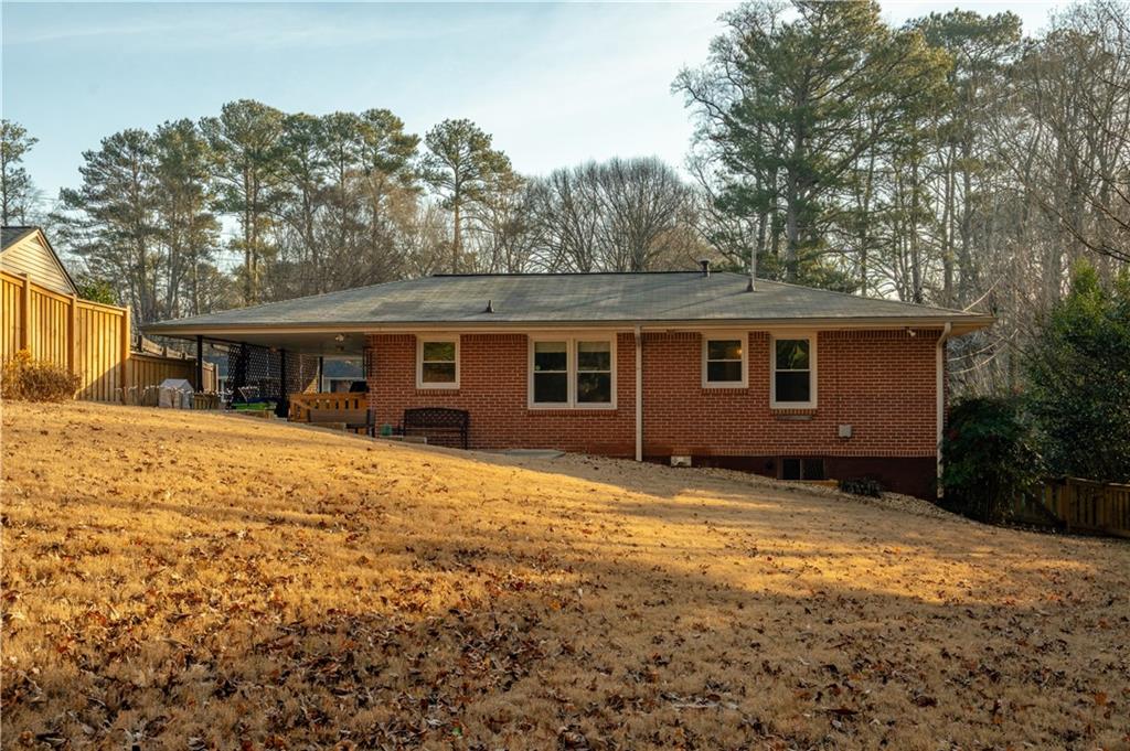 1972 Clearwater Drive SE