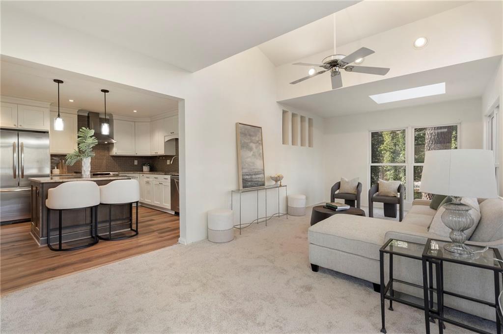 4148 Commodore Drive