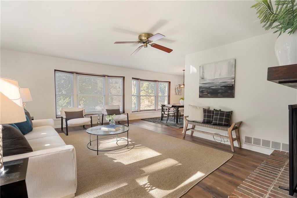 4148 Commodore Drive