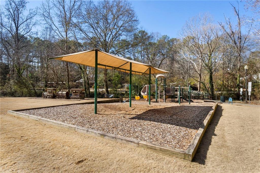 4148 Commodore Drive