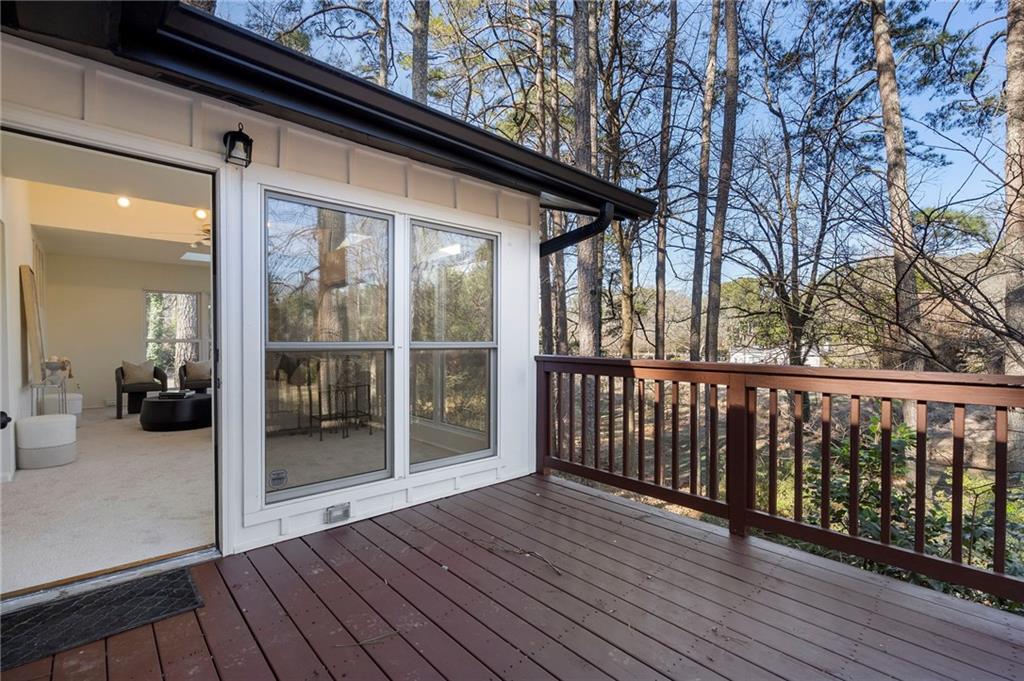 4148 Commodore Drive