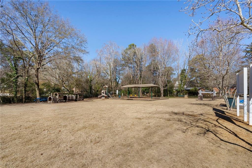 4148 Commodore Drive