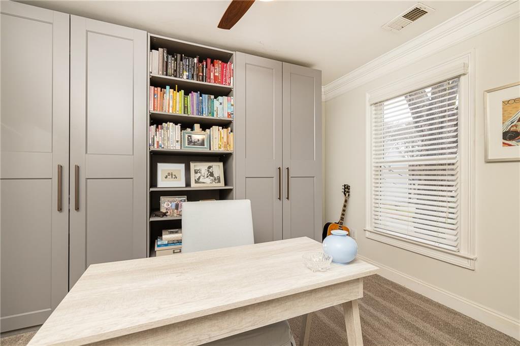 2383 Bernard Road NW