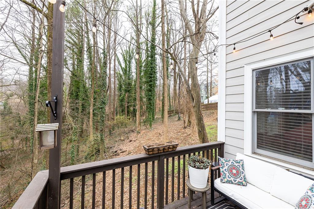 2383 Bernard Road NW