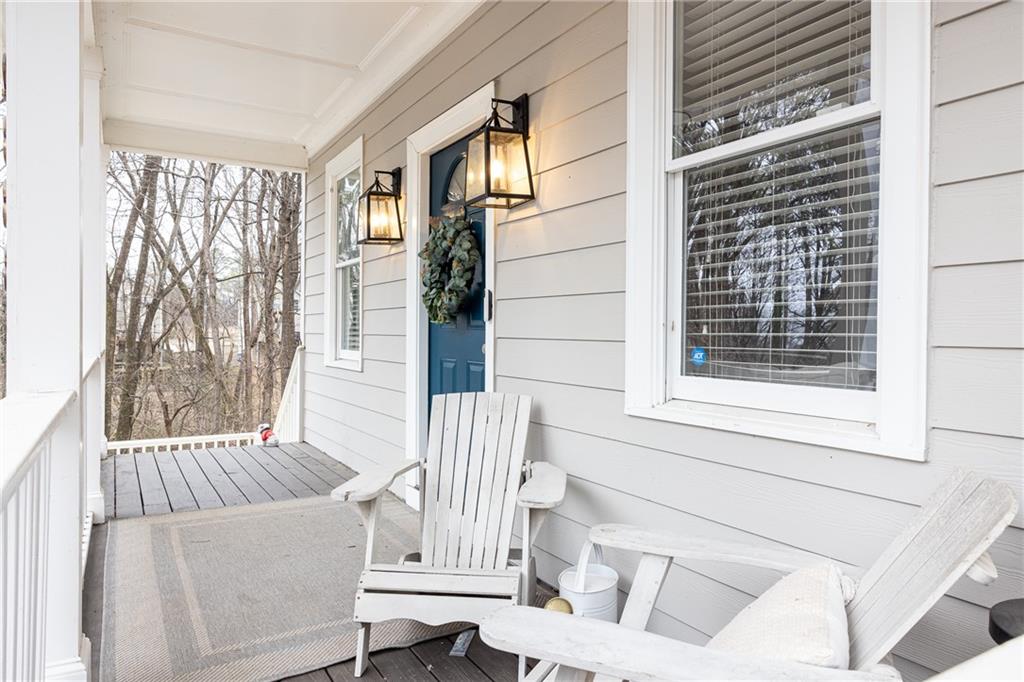 2383 Bernard Road NW