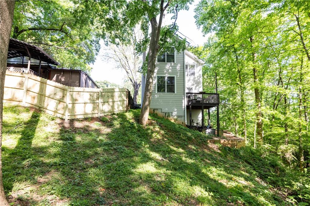2383 Bernard Road NW