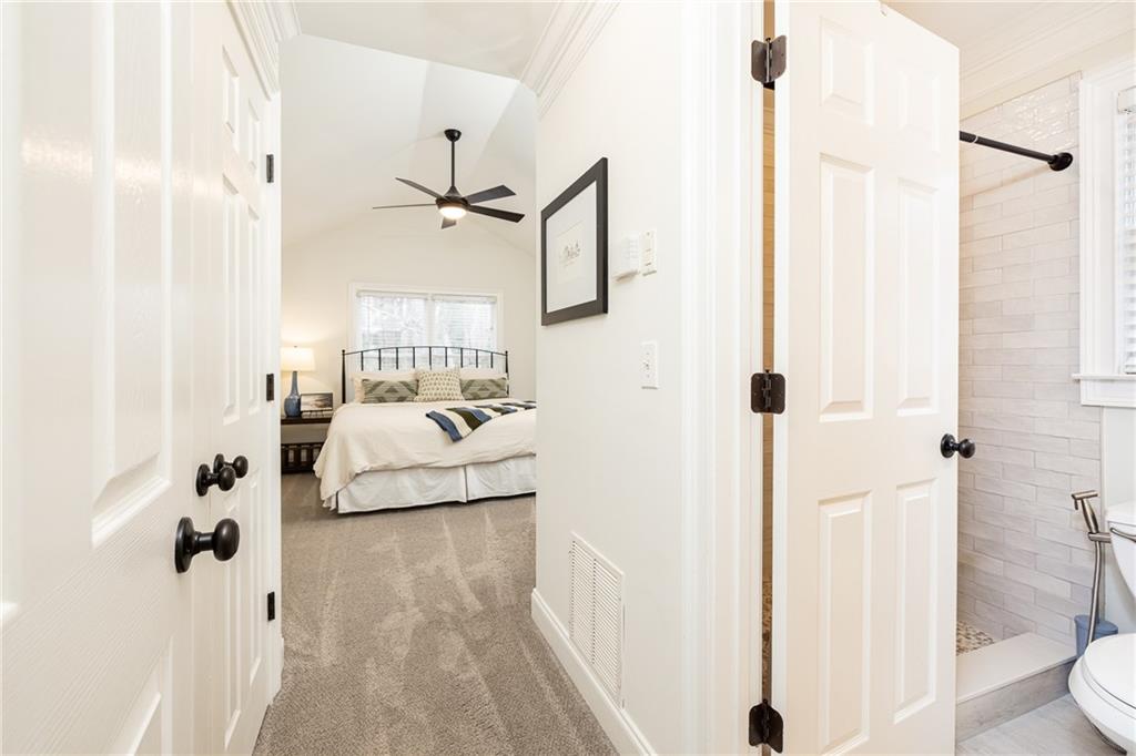 2383 Bernard Road NW