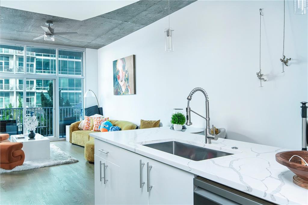 943 Peachtree Street NE Unit 802