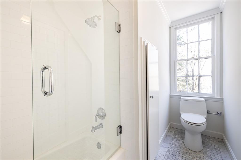 3037 Wellington Court SE