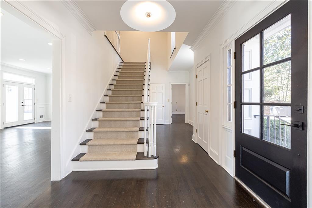 3037 Wellington Court SE