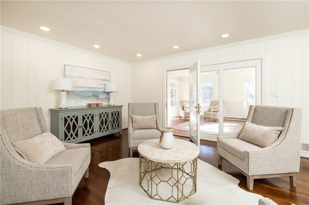 3595 Old Ivy Lane NE