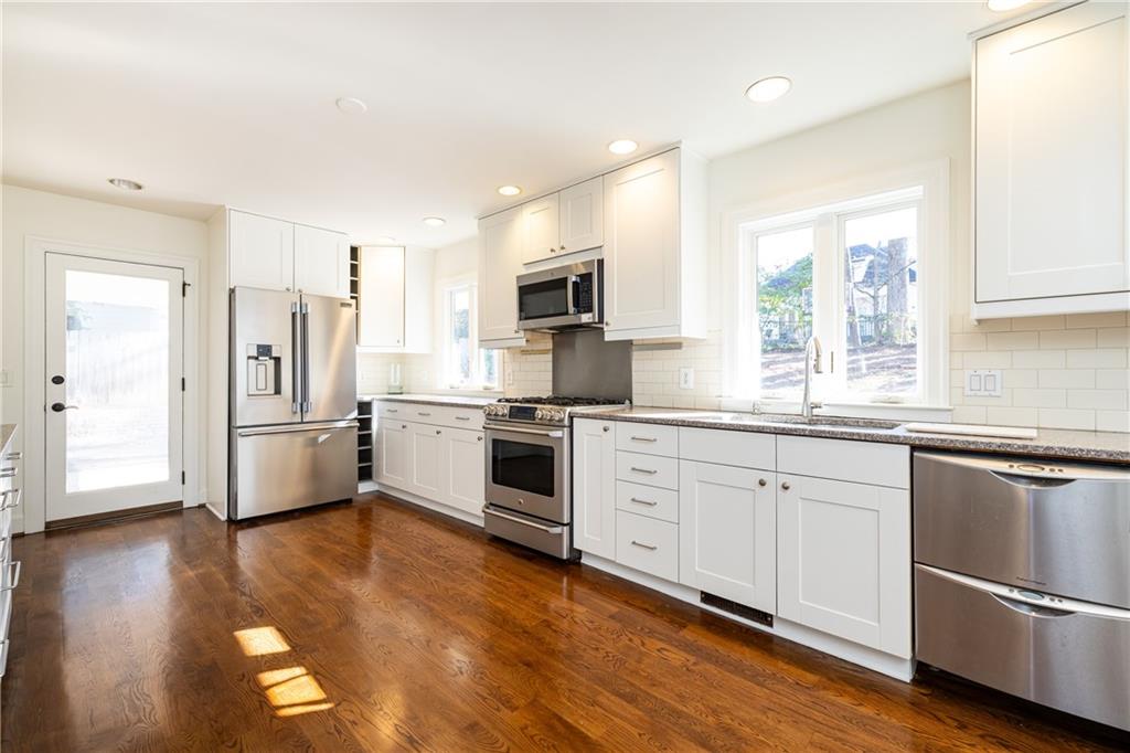 3595 Old Ivy Lane NE