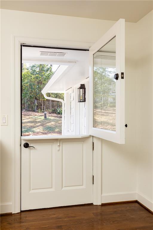 3595 Old Ivy Lane NE