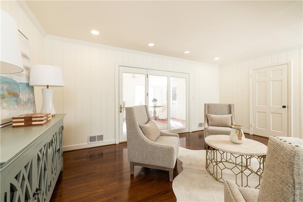 3595 Old Ivy Lane NE