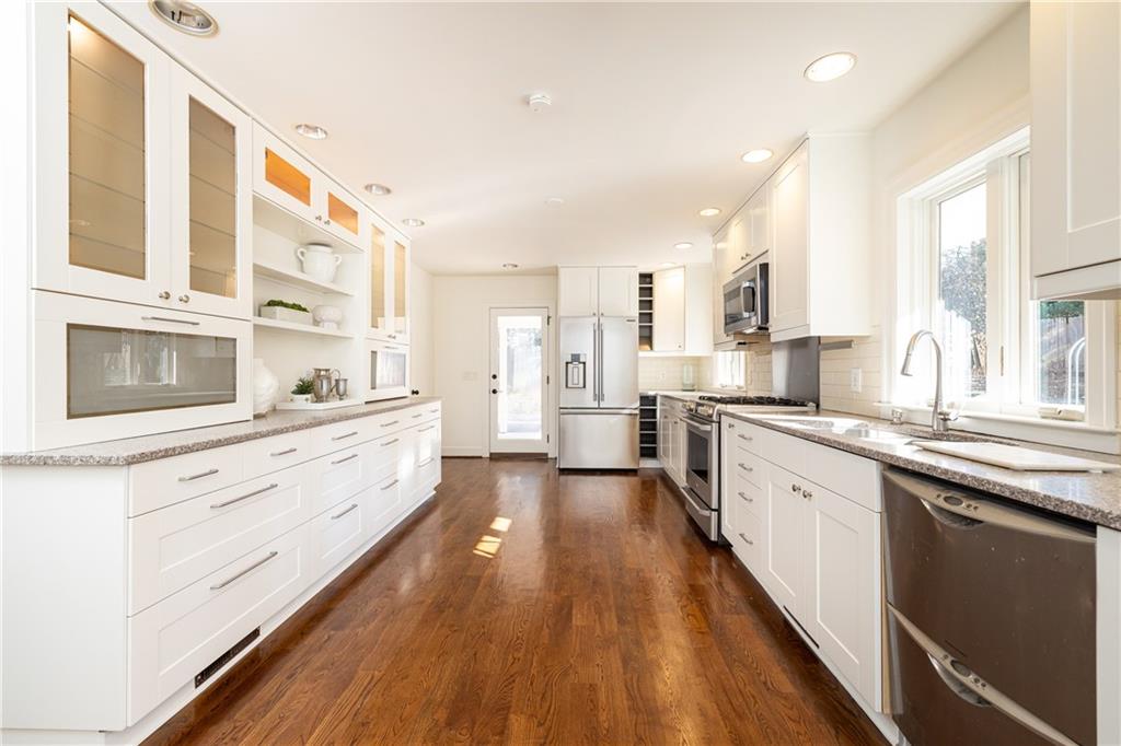 3595 Old Ivy Lane NE