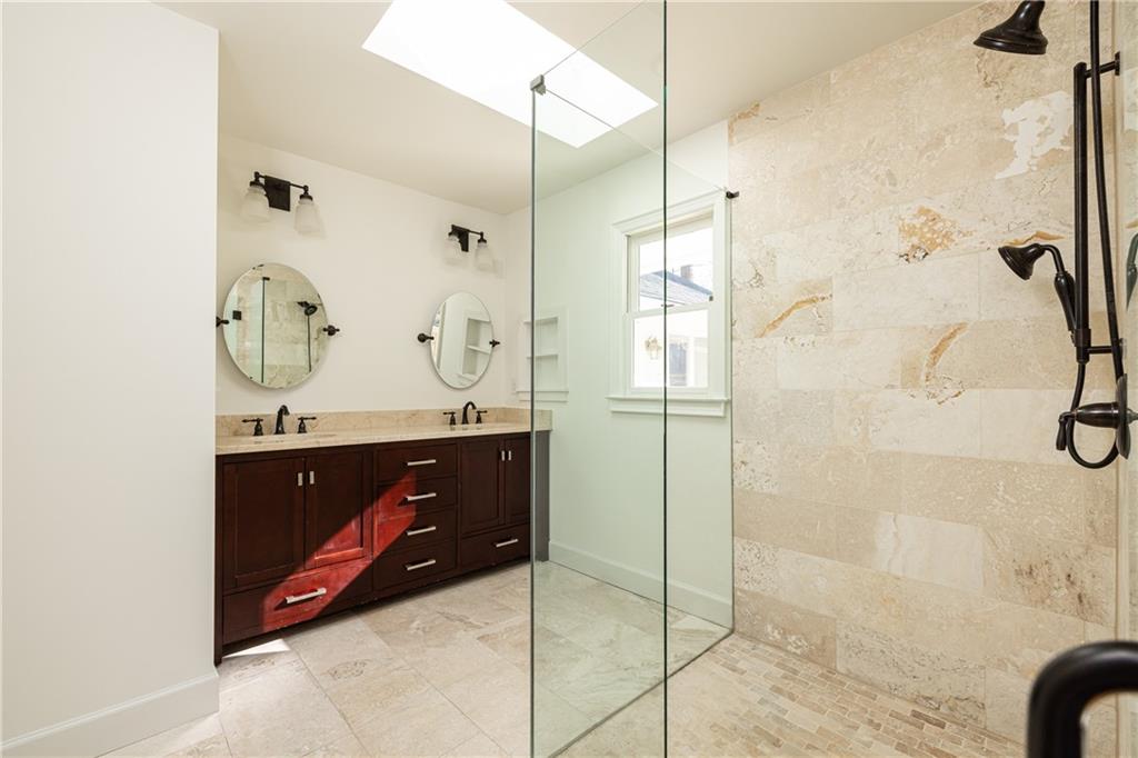 3595 Old Ivy Lane NE